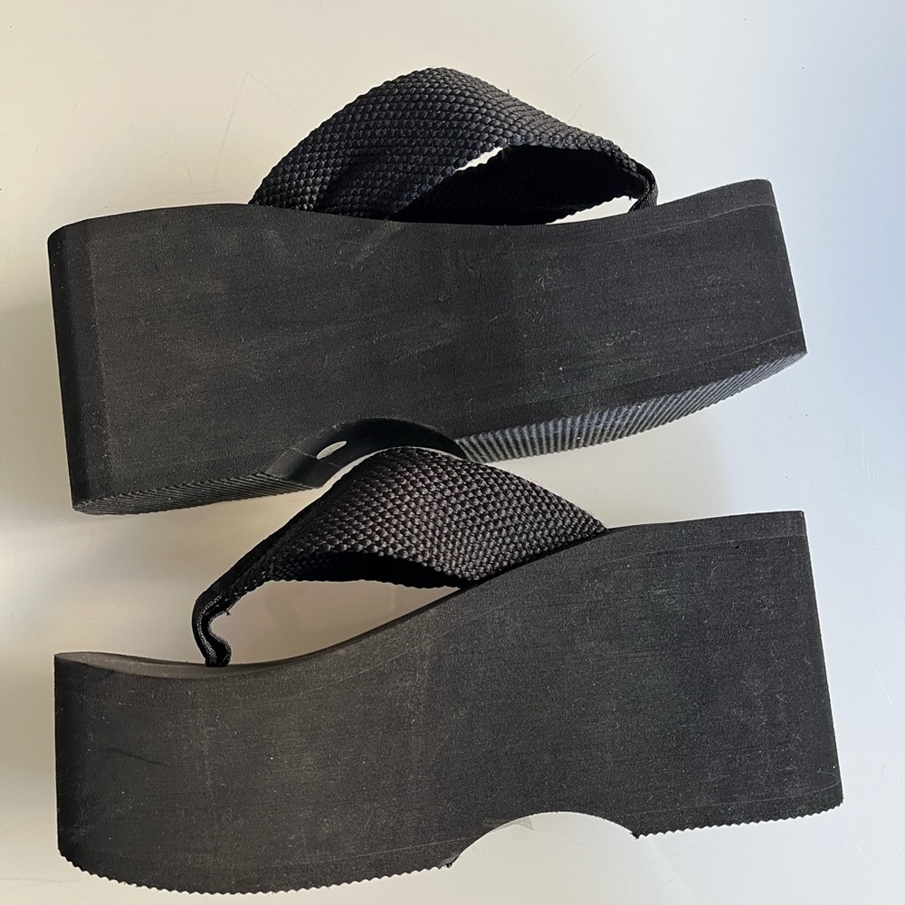 Jeffrey campbell wedge flip flops